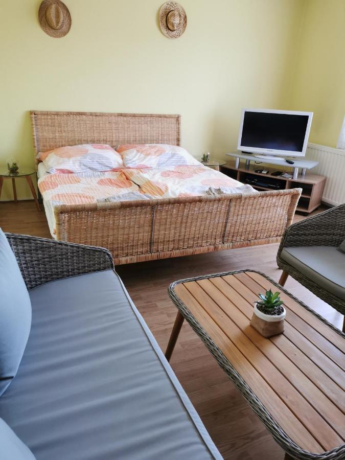 Urlaub Fuer Die Seele - Erholung Pur In Der Natur - Ferienhaus Mit Infrarotkabine & Relax-Raum Rucmanci Extérieur photo